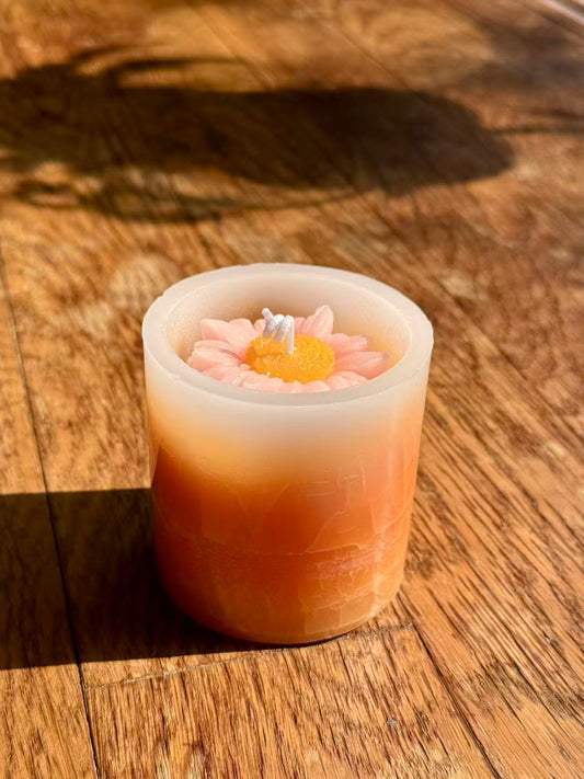 小さなクラックルガラスカップの香り付きキャンドル